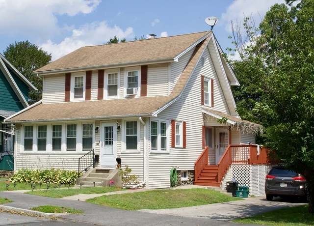 Property at 95 Eureka St, Worcester, MA 01603, 3 beds, 1.5 baths