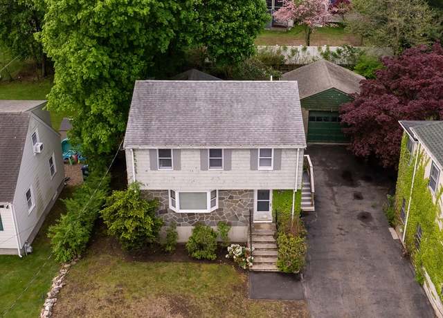 Property at 60 Como Rd, Boston, MA 02136, 3 beds, 2.5 baths