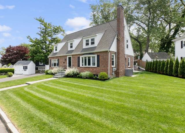 Property at 71 Sheffield Rd, Melrose, MA 02176, 3 beds, 1.5 baths
