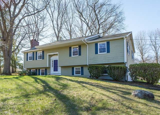 Property at 4 Anthony Rd, Hamilton, MA 01982, 3 beds, 2.5 baths