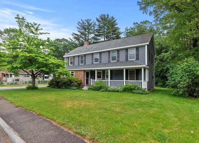 Property at 21 Josephine Dr, Hampton, NH 03842, 7 beds, 2.5 baths