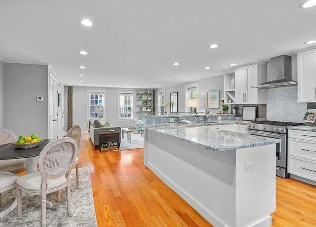 Property at 27 Warren St #1, Newburyport, MA 01950, 3 beds, 2.5 baths