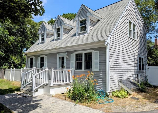 Property at 4 Old Colony Way, Yarmouth, MA 02664, 3 beds, 2 baths