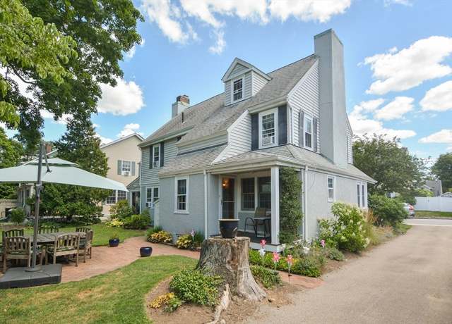 Property at 36 Nelson St, Framingham, MA 01702, 4 beds, 2.5 baths