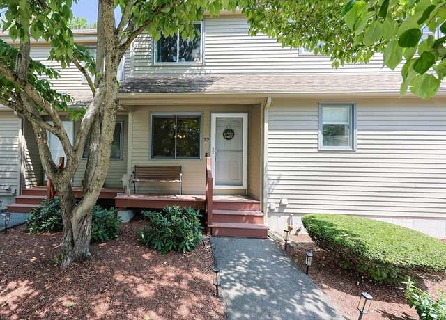 Property at 22 Macintosh Ln #22, Leominster, MA 01453, 2 beds, 1.5 baths
