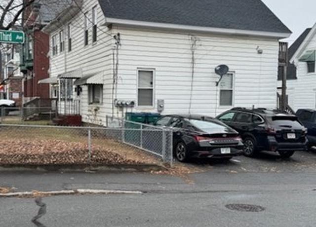 Property at 89 Mammoth Rd, Lowell, MA 01854, 5 beds, 3 baths