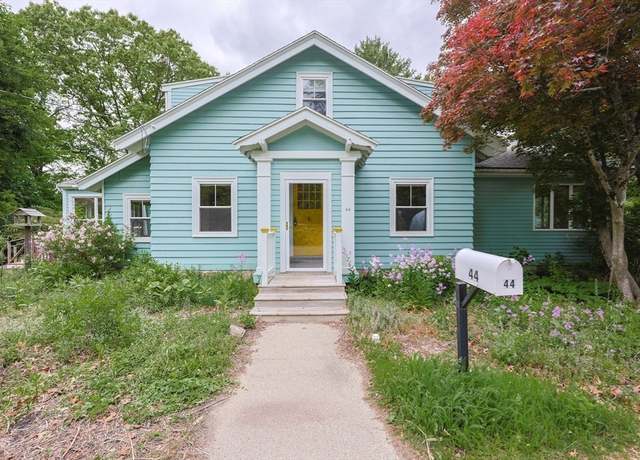 Property at 44 Huntington Ave, Sharon, MA 02067, 4 beds, 2 baths