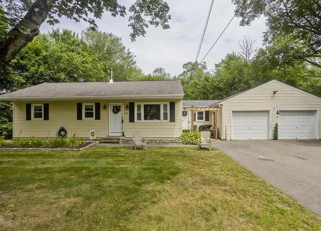 Property at 124 North St, Grafton, MA 01519, 2 beds, 1 bath