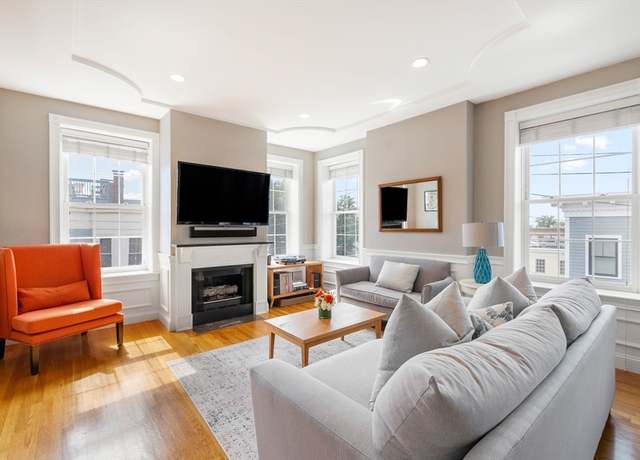 Property at 121 High St #3, Boston, MA 02129, 3 beds, 2 baths