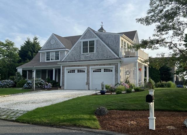 Property at 36 Pheasant Cove Cir, Yarmouth, MA 02675, 4 beds, 2.5 baths