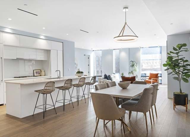 Property at 10 Farnsworth St Unit 3B, Boston, MA 02210, 3 beds, 2.5 baths