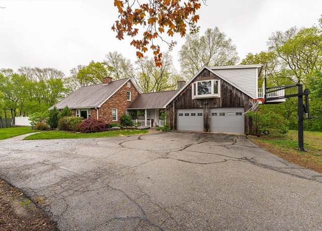 Property at 4 Alvord St, South Hadley, MA 01075, 4 beds, 3.5 baths