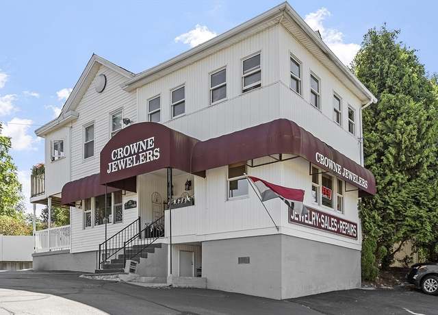 Property at 12 Lindell Ave, Leominster, MA 01453, 2 beds, 2 baths