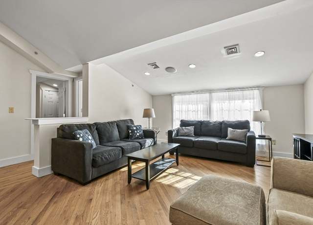 Property at 34 Church Unit 2B, Lenox, MA 01240, 2 beds, 1.5 baths