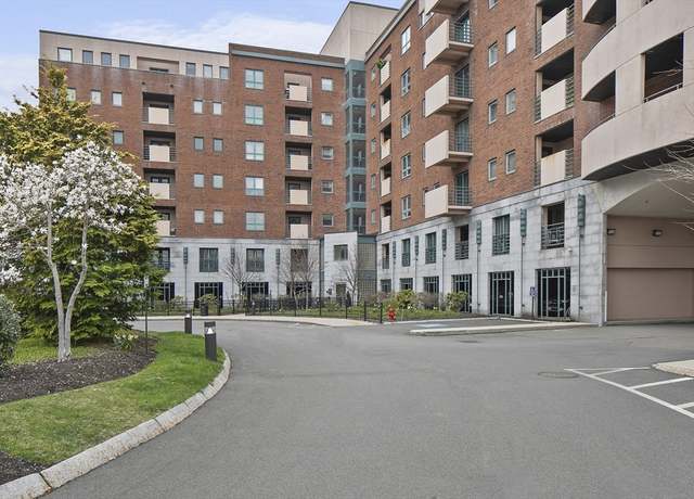 Property at 165 Cottage St #213, Chelsea, MA 02150, 1 bed, 1 bath