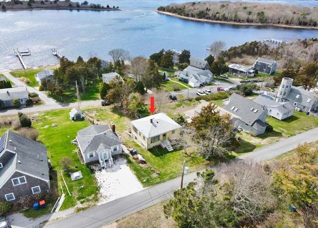 Property at 127D Pettey Ln, Westport, MA 02749, 2 beds, 1.5 baths
