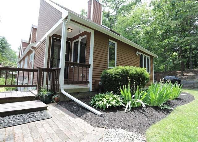 Property at 83 Samoset St Unit A2, Plymouth, MA 02360, 2 beds, 2 baths