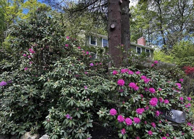 Property at 162 Mayfair Dr, Westwood, MA 02090, 4 beds, 3 baths