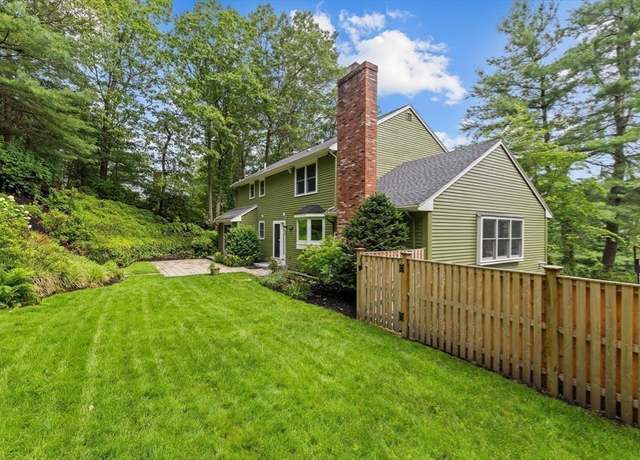 Property at 162 Mayfair Dr, Westwood, MA 02090, 4 beds, 3 baths