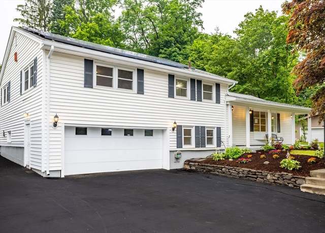 Property at 477 Salisbury St, Worcester, MA 01609, 3 beds, 2.5 baths