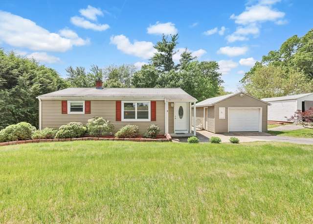 Property at 76 Regal St, Springfield, MA 01118, 2 beds, 1 bath