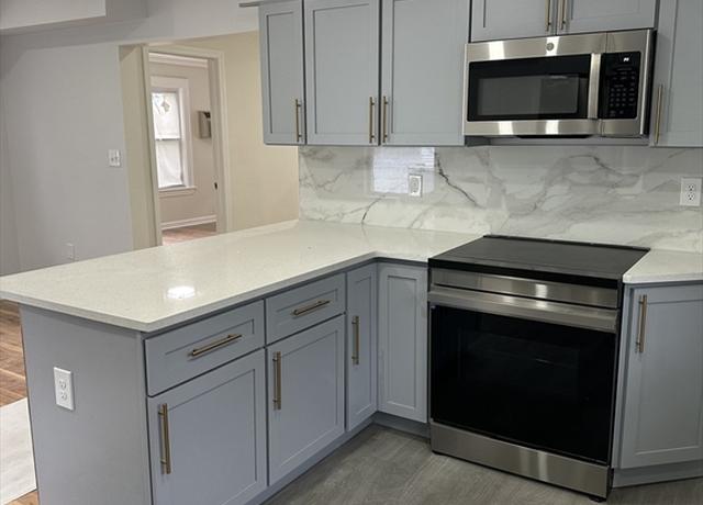 Property at 124 Manomet St, Brockton, MA 02301, 3 beds, 2 baths
