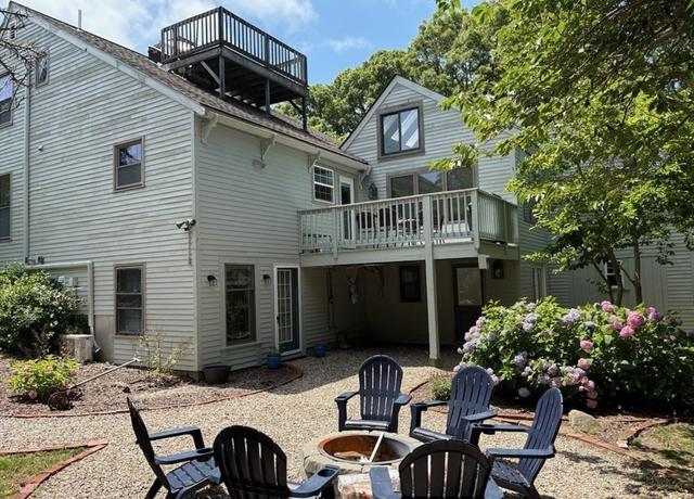 Property at 102 Prince Way, Dennis, MA 02660, 5 beds, 4 baths
