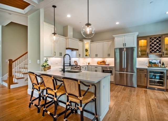 Property at 20B Legacy Ln #00, Groton, MA 01450, 2 beds, 2.5 baths