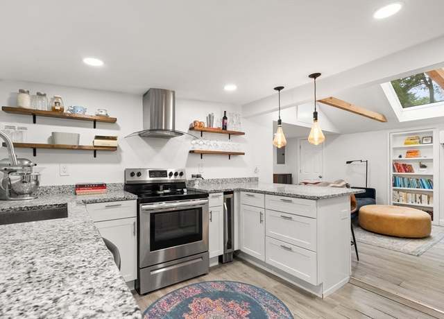 Property at 47 S Shore Rd, Holbrook, MA 02343, 2 beds, 1 bath
