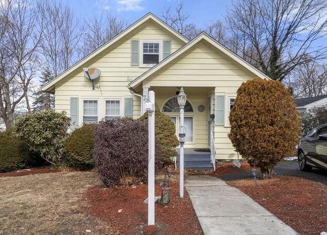 Property at 72 Kenwood Ave, Worcester, MA 01605, 2 beds, 1 bath
