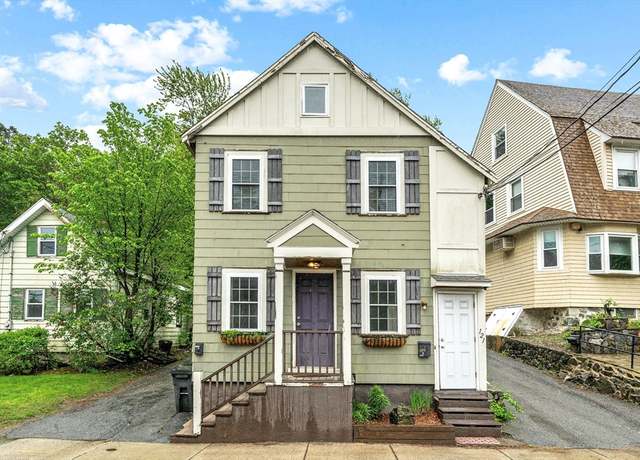 Property at 121 Franklin St, Stoneham, MA 02180, 3 beds, 2 baths