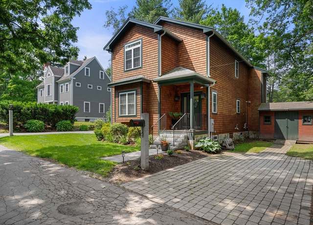Property at 106 Edgemoor Ave, Wellesley, MA 02482, 3 beds, 2.5 baths