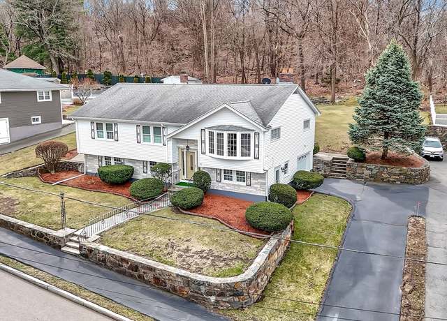 Property at 74 Churchill Rd, Quincy, MA 02169, 3 beds, 2.5 baths