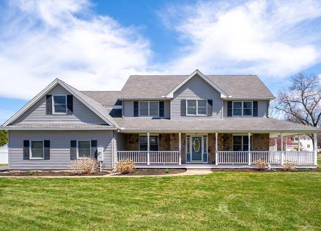 Property at 167 Poplar St, Agawam, MA 01030, 4 beds, 2.5 baths