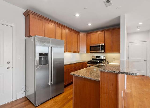 Property at 360 W 2nd #11, Boston, MA 02127, 2 beds, 2 baths