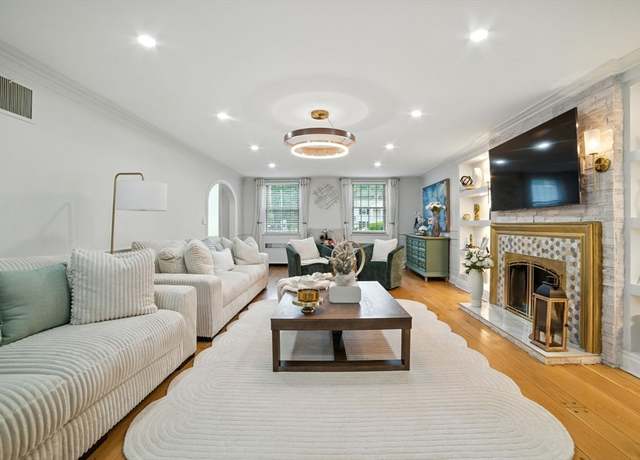 Property at 73 Sherwood Ln, Raynham, MA 02767, 4 beds, 4.5 baths
