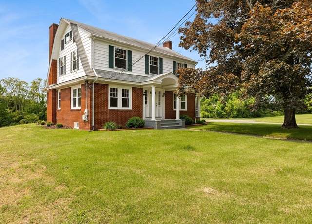 Property at 425 Plymouth St, Middleboro, MA 02346, 3 beds, 1.5 baths