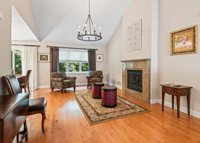 Property at 10 Edward St #10, Leicester, MA 01524, 2 beds, 2 baths