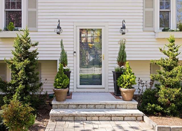 Property at 40 Brewster Rd, Cohasset, MA 02025, 3 beds, 2 baths