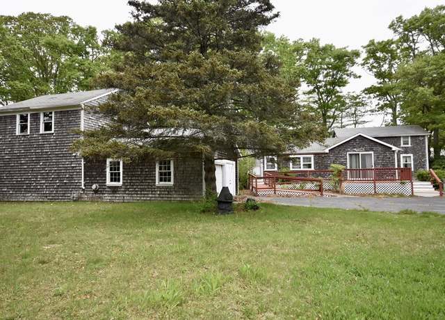 Property at 22 Canal Rd, Bourne, MA 02562, 2 beds, 1.5 baths