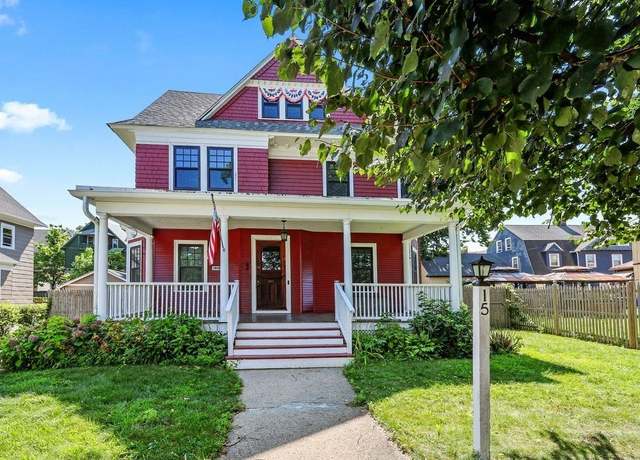 Property at 15 Mountainview St, Springfield, MA 01108, 6 beds, 1.5 baths