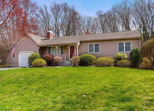 Property at 9 Prancing Rd, Chelmsford, MA 01824, 3 beds, 1 bath
