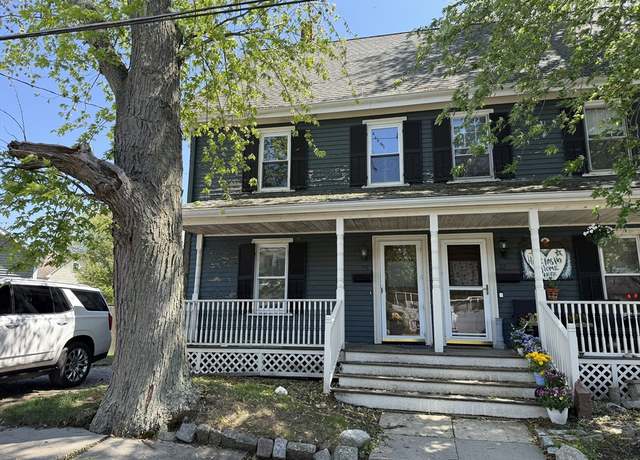 Property at 20 Arthur St #20, Winchester, MA 01890, 2 beds, 1 bath
