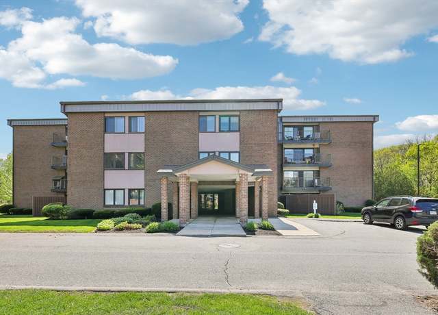 Property at 2 Ledgewood Way #25, Peabody, MA 01960, 3 beds, 2 baths