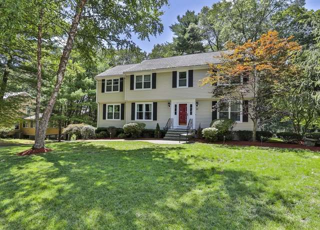 Property at 22 Cathedral Cir, Nashua, NH 03063, 4 beds, 2.5 baths