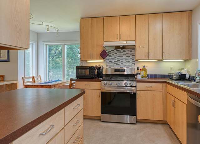 Property at 52 Village Ct #52, Berlin, MA 01503, 2 beds, 1.5 baths