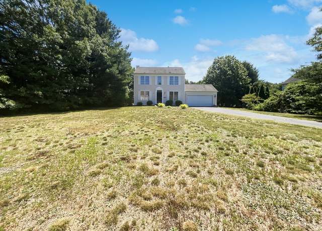Property at 231 Lunns Way, Plymouth, MA 02360, 2 beds, 2.5 baths