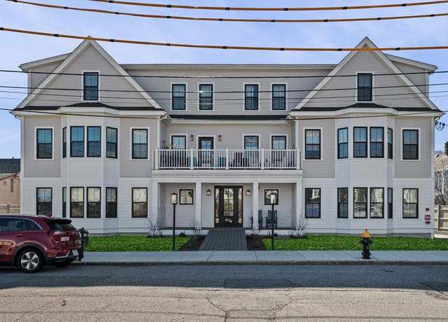 Property at 4 Anawan Ave #1, Boston, MA 02132, 2 beds, 2 baths