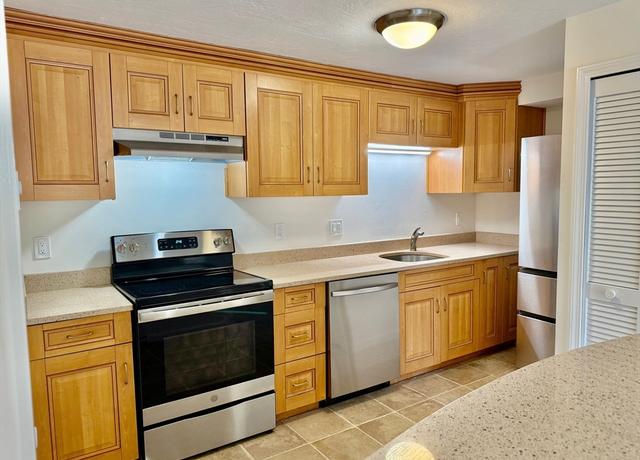 Property at 11 Gibbs St Unit B20, Worcester, MA 01607, 2 beds, 2 baths