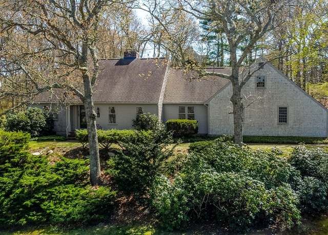 Property at 53 Wingfoot Dr, Barnstable, MA 02675, 3 beds, 2.5 baths